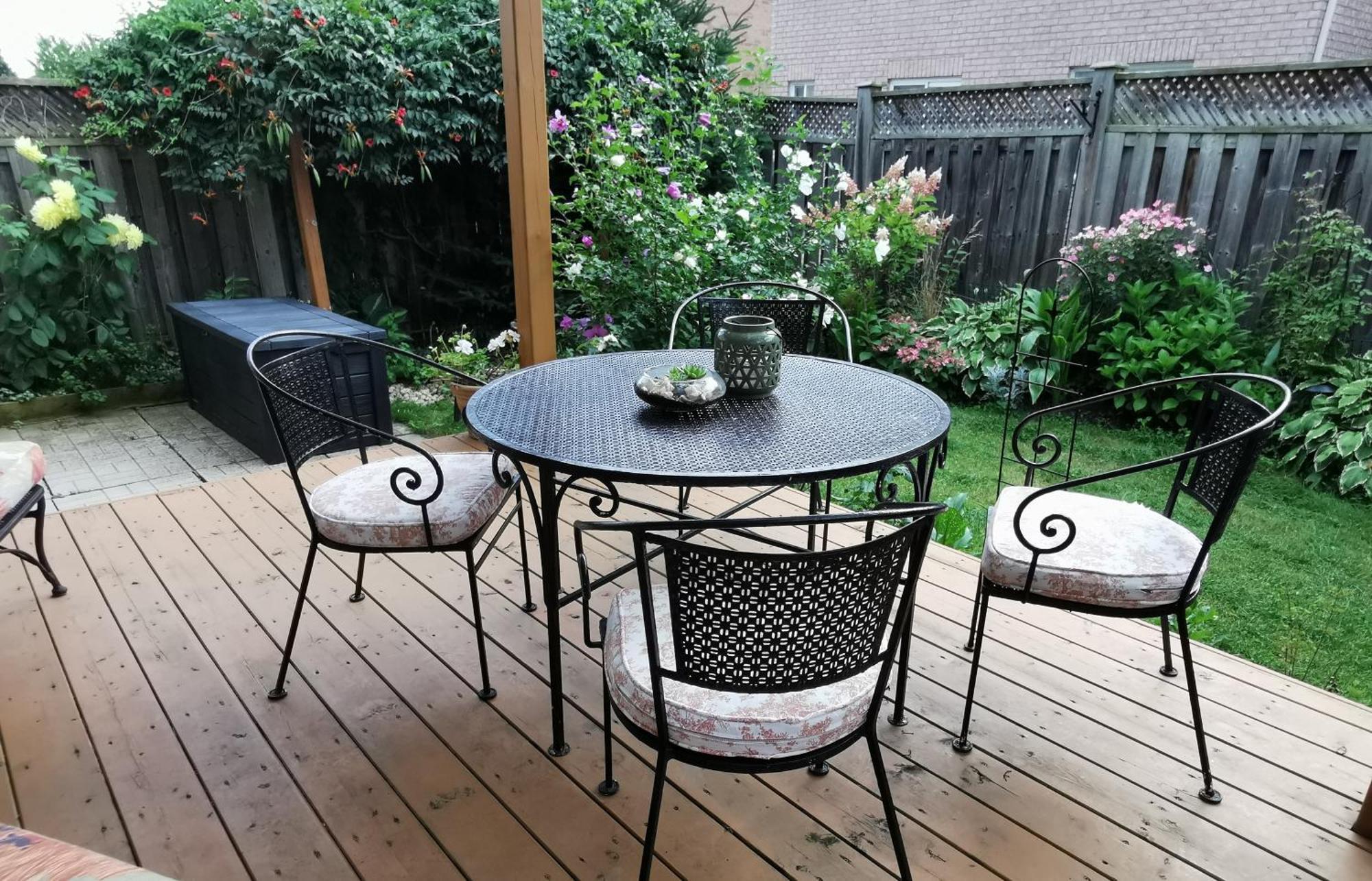 4 Bedroom 3 Washroom Charming Home In Markham With Warm Cozy Vibe Ngoại thất bức ảnh